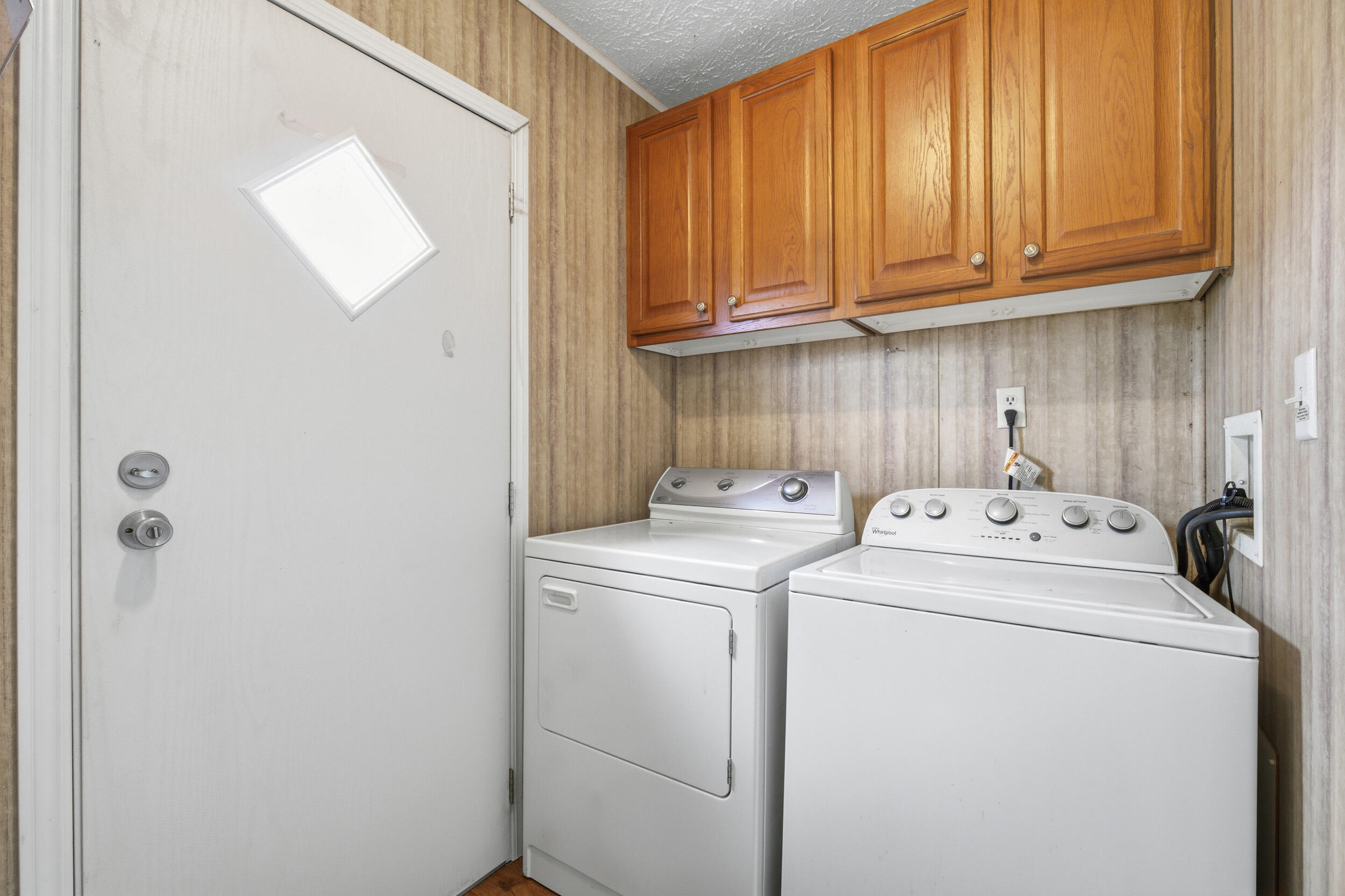 2427 Wire Road Aiken, SC 29805 - Photo 14 of 51 img_4761