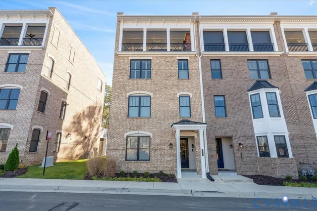 $724,900 | 117 Wellie Hl Place, Unit B, Henrico, VA 23233