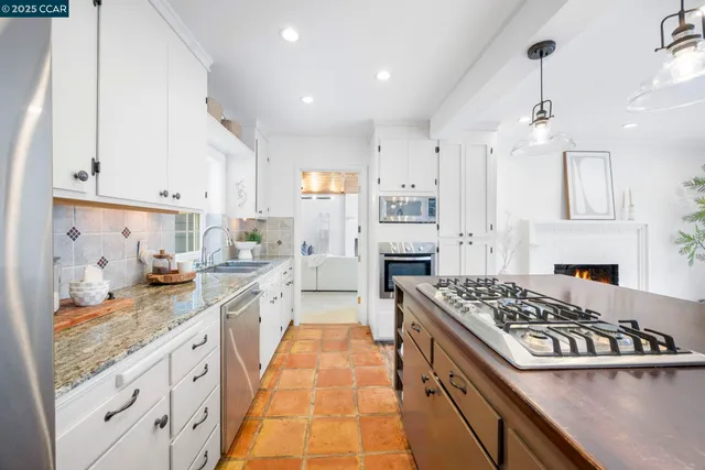 $1,599,950 | 110 Twin Peaks Drive, Walnut Creek, CA 94595