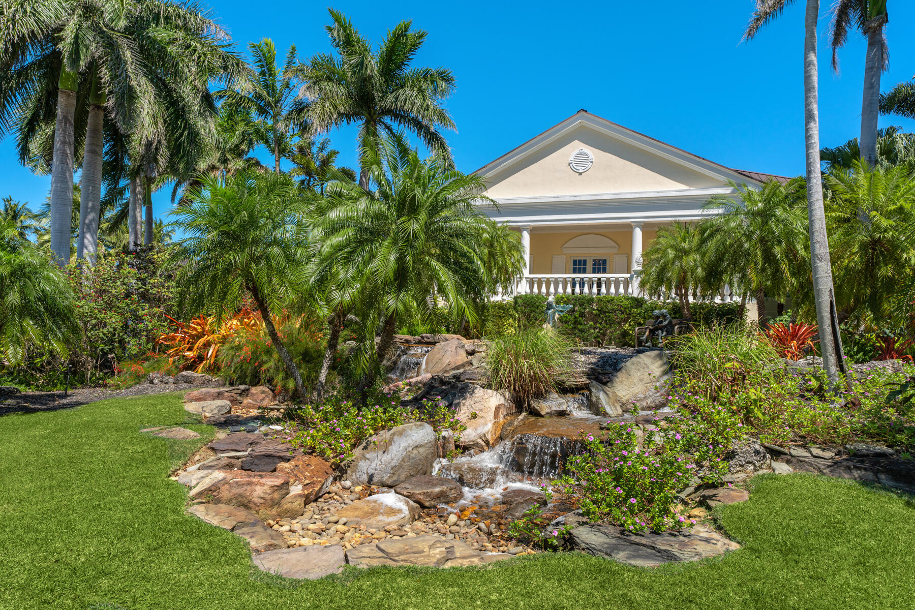 55 2 Turtles Lane Key West, FL 33040 - Photo 11 of 87 Wallfall / front