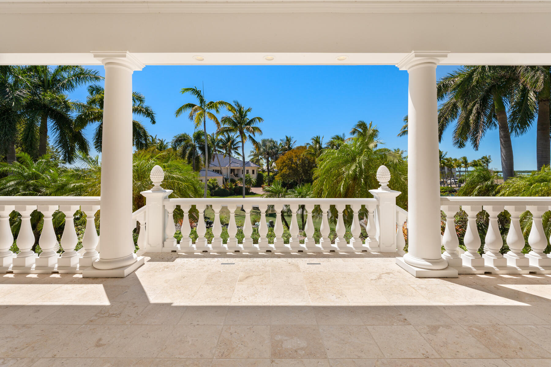 55 2 Turtles Lane Key West, FL 33040 - Photo 21 of 87 Front terrace