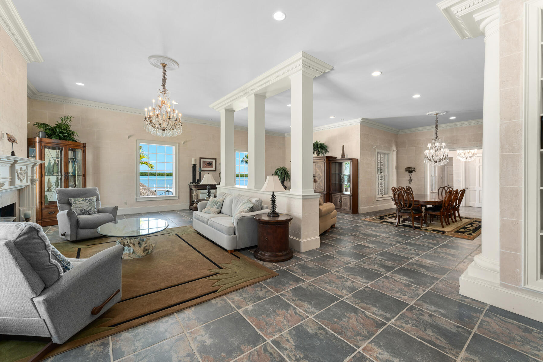 55 2 Turtles Lane Key West, FL 33040 - Photo 22 of 87 Living area