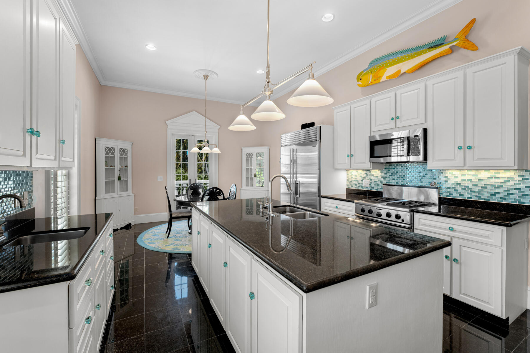 55 2 Turtles Lane Key West, FL 33040 - Photo 29 of 87 kitchen