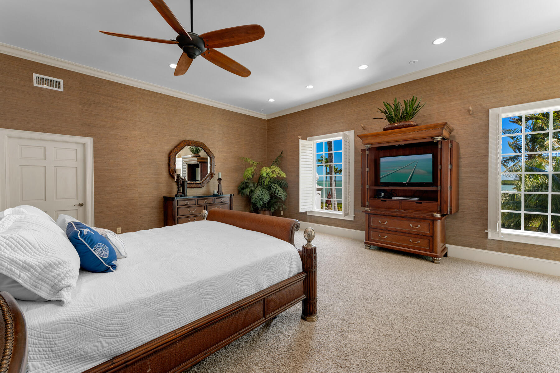 55 2 Turtles Lane Key West, FL 33040 - Photo 43 of 87 Primary bedroom