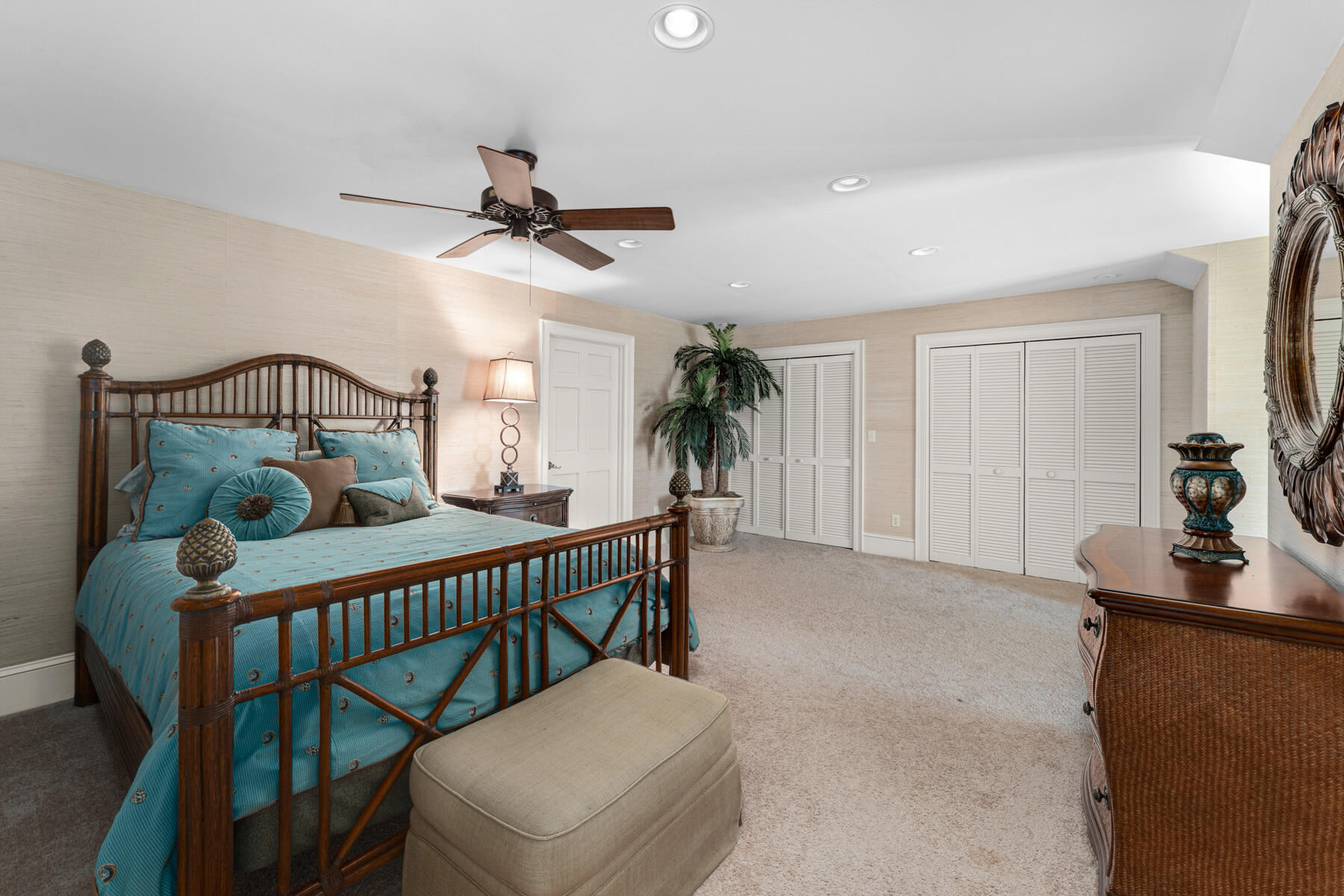 55 2 Turtles Lane Key West, FL 33040 - Photo 61 of 87 Upstairs guest bedroom