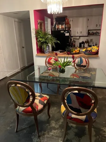 $275,000 | 11111 Biscayne Boulevard, Unit 7G, Miami, FL 33181