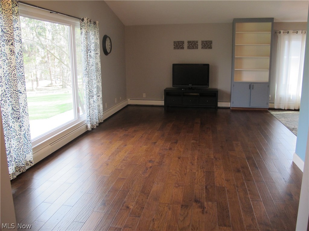 7444 South Cleveland Massillon Road Clinton, OH 44216 - Photo 7 of 26 Gallery Image 7