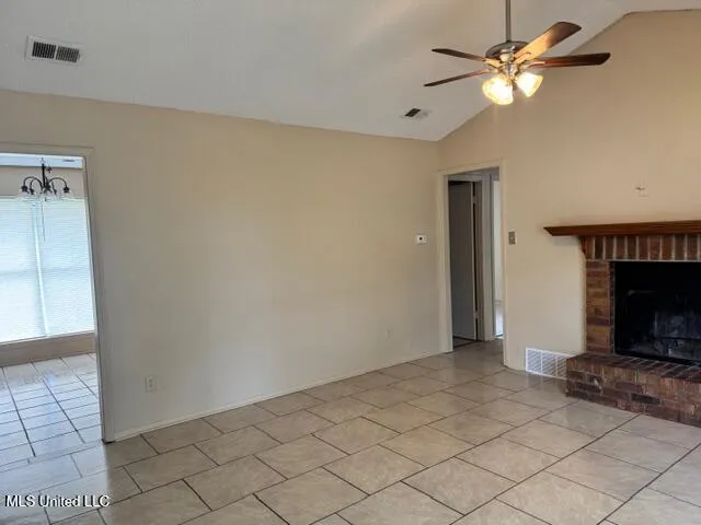 $1,300 | 6118 Kensington Road, Horn Lake, MS 38637