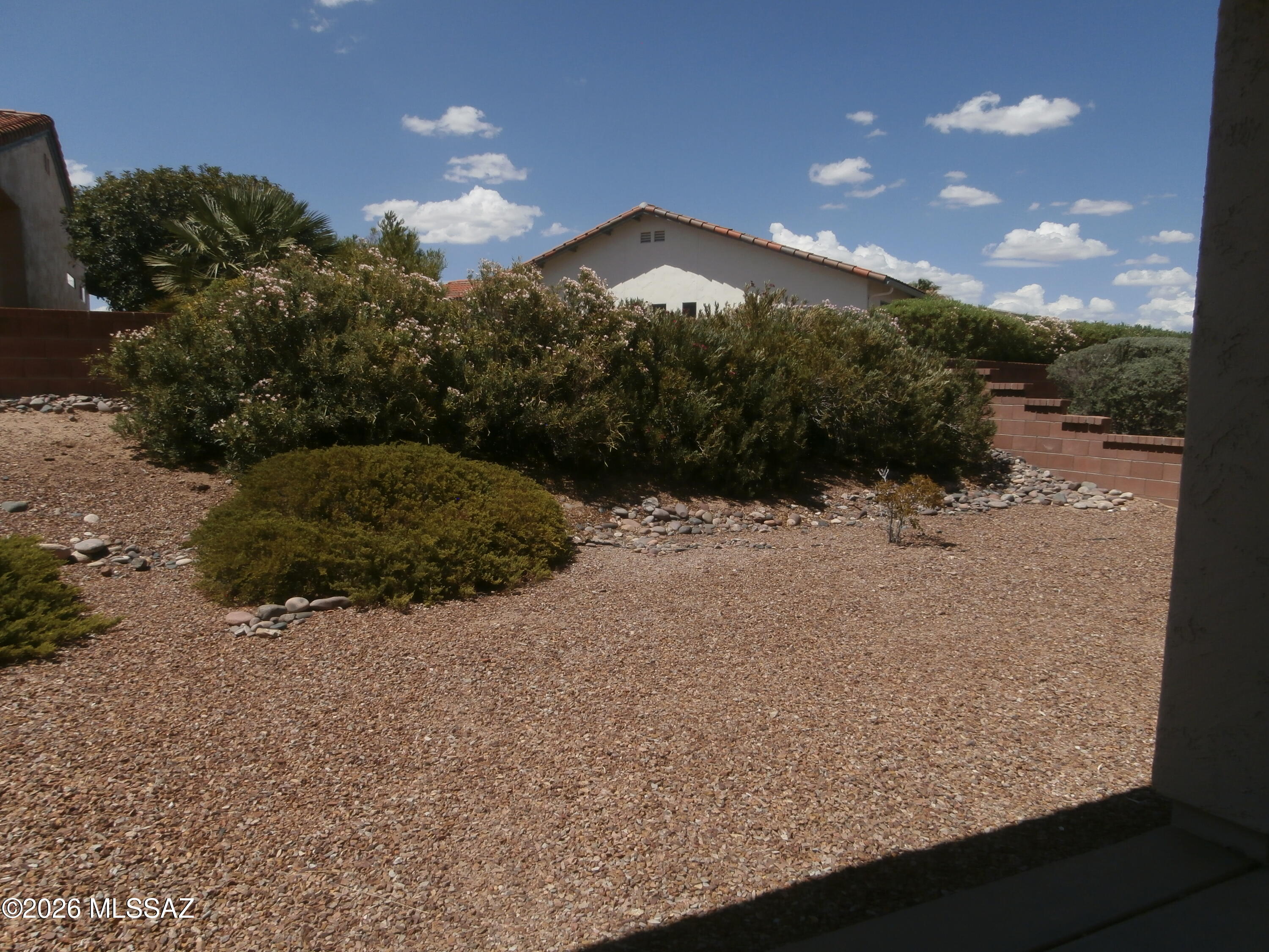 948 West Ashworth Road Green Valley, AZ 85614 - Photo 20 of 21 Back Yard