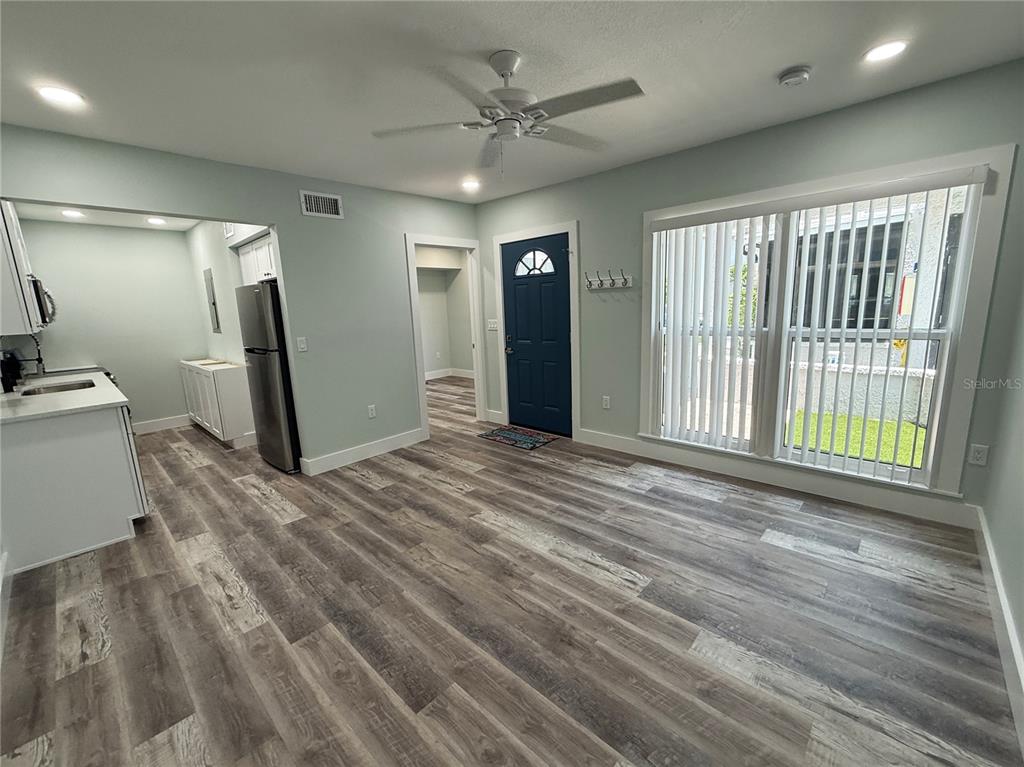 201 Medallion Boulevard, Unit D Madeira Beach, FL 33708 - Photo 3 of 28