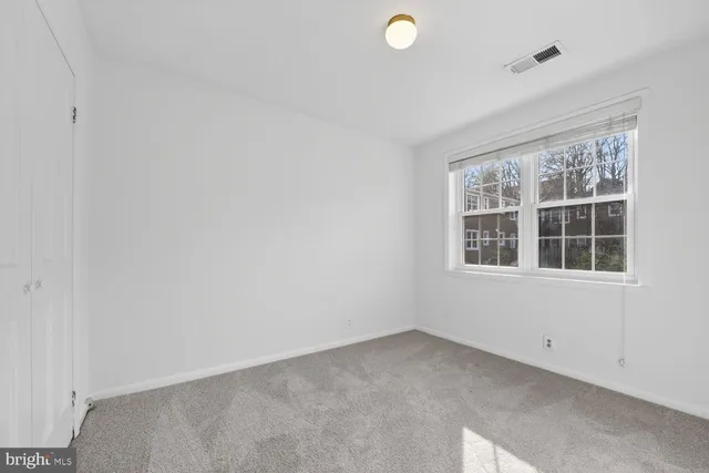 $404,500 | 4617 28th Road South, Unit B, Arlington, VA 22206