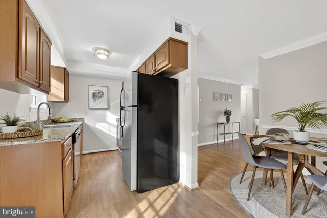 $404,500 | 4617 28th Road South, Unit B, Arlington, VA 22206