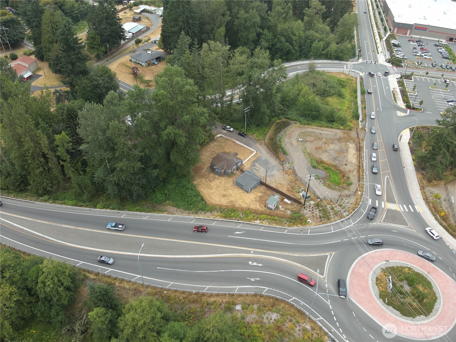 2415 South Lake Stevens Road Lake Stevens, WA 98258 - Photo 9 of 13 a view of swimming pool with a yard and green space