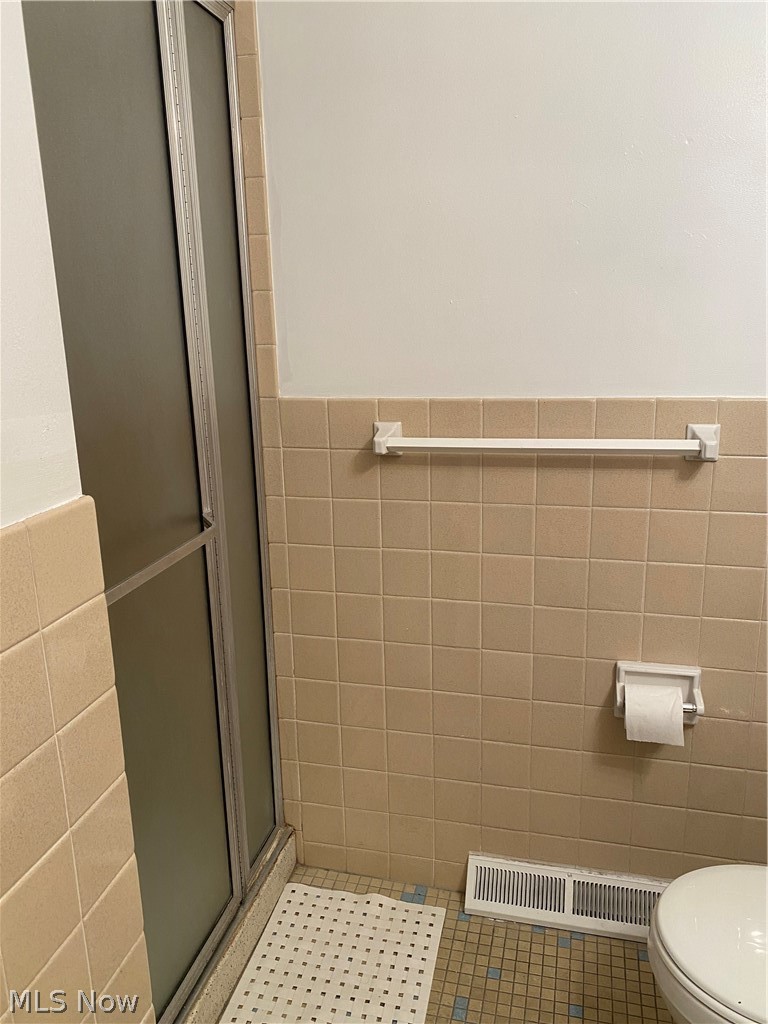 3333 Warrensville Center Road, Unit 514 Shaker Heights, OH 44122 - Photo 11 of 18 additional bathroom