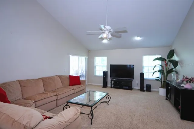 $464,900 | 2201 Howard Lane, Tampa, FL 33612