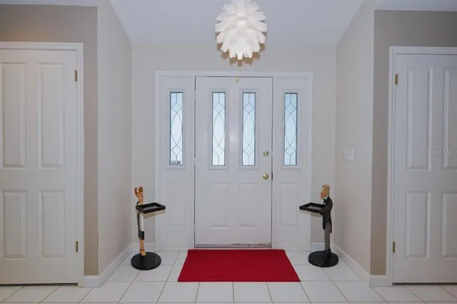 $464,900 | 2201 Howard Lane, Tampa, FL 33612