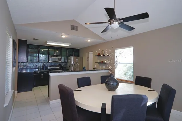 $464,900 | 2201 Howard Lane, Tampa, FL 33612