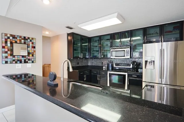 $464,900 | 2201 Howard Lane, Tampa, FL 33612