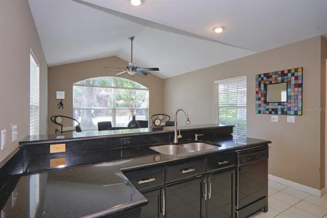 $464,900 | 2201 Howard Lane, Tampa, FL 33612