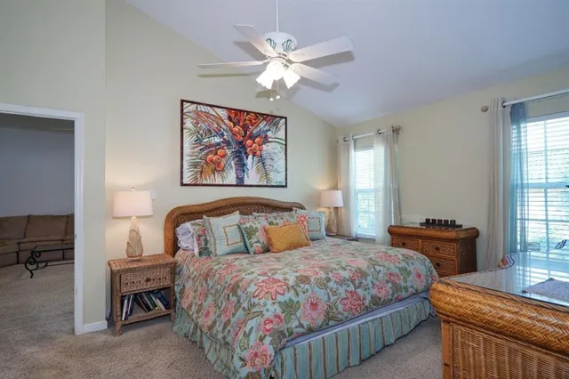 $464,900 | 2201 Howard Lane, Tampa, FL 33612