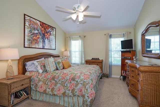 $464,900 | 2201 Howard Lane, Tampa, FL 33612