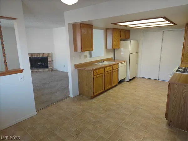 $1,500 | 6713 West Charleston Boulevard, Unit 3, Las Vegas, NV 89146