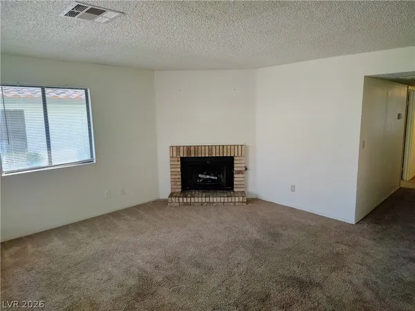 $1,500 | 6713 West Charleston Boulevard, Unit 3, Las Vegas, NV 89146