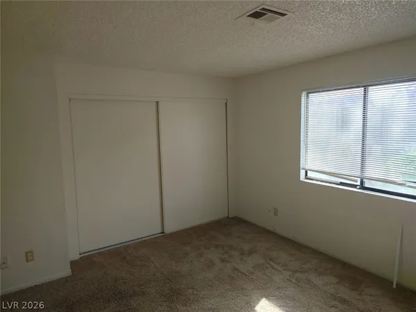 $1,500 | 6713 West Charleston Boulevard, Unit 3, Las Vegas, NV 89146