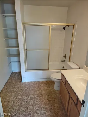 $1,500 | 6713 West Charleston Boulevard, Unit 3, Las Vegas, NV 89146