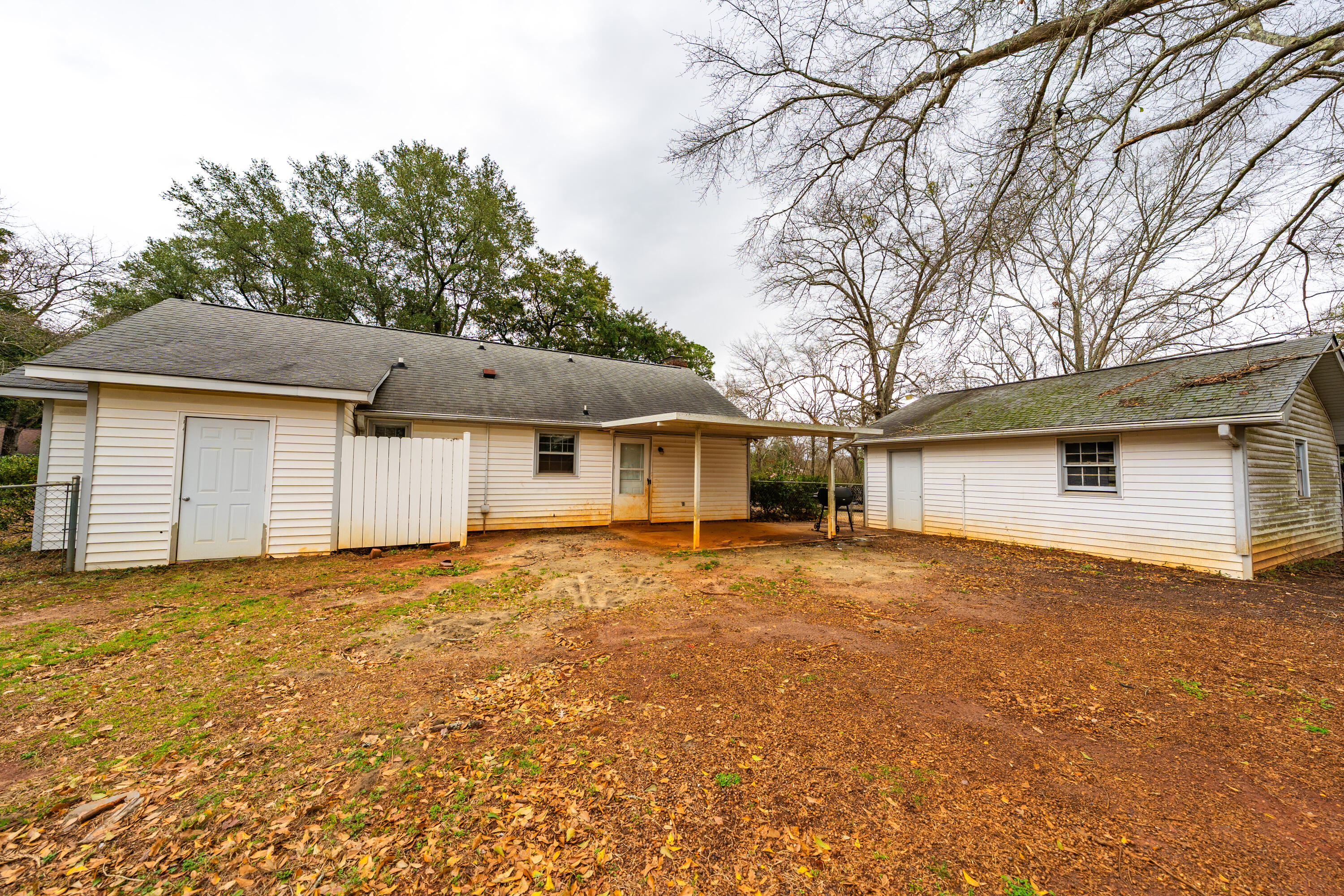 6214 Quimby Road Dalzell, SC 29040 - Photo 4 of 36 Gallery Image 4