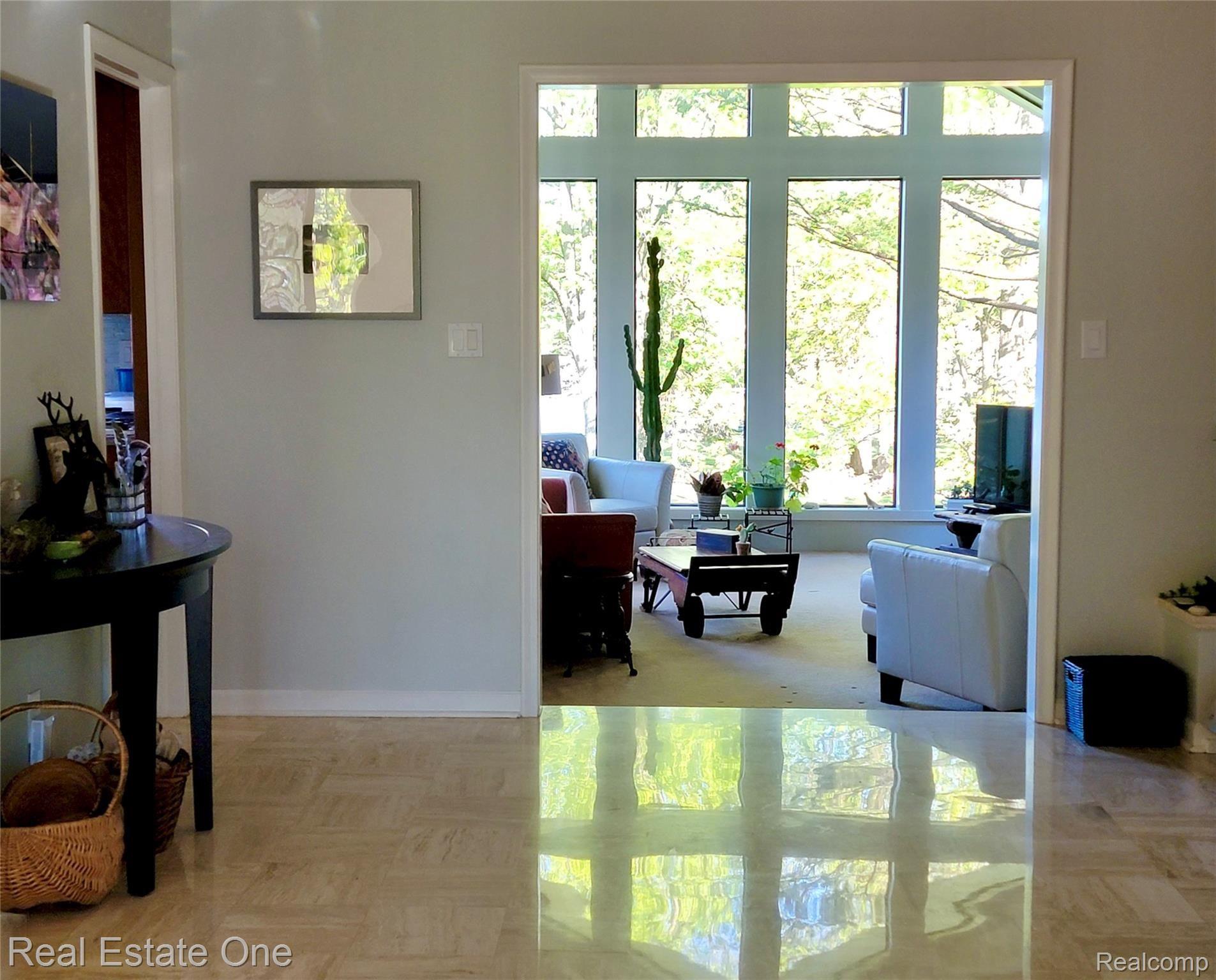 4850 Arrowhead Road West Bloomfield, MI 48323 - Photo 6 of 63 arrowhead31.jpg