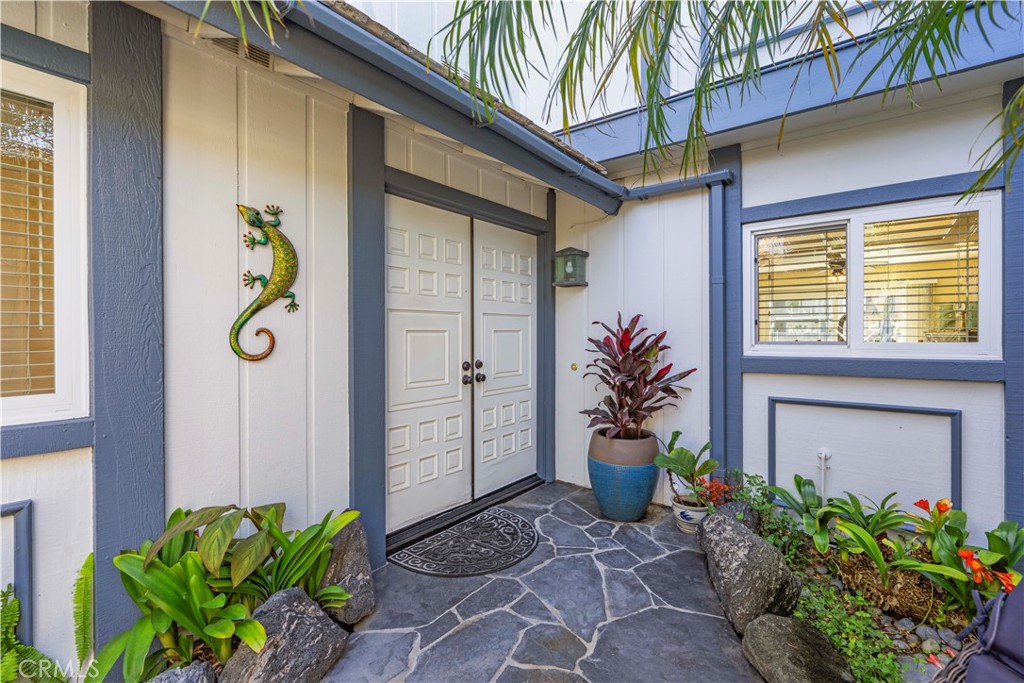 4574 Gateshead Oxnard, CA 93035 - Photo 12 of 70 Double door entry