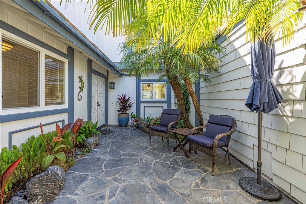 4574 Gateshead Oxnard, CA 93035 - Photo 10 of 70 Interior Patio