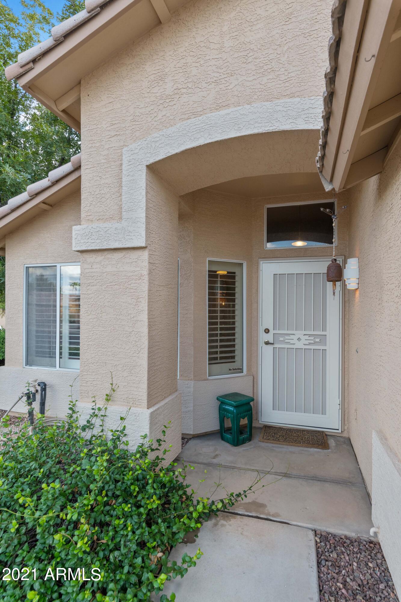 79 West Del Rio Street Gilbert, AZ 85233 - Photo 3 of 27 Home Faces North/South