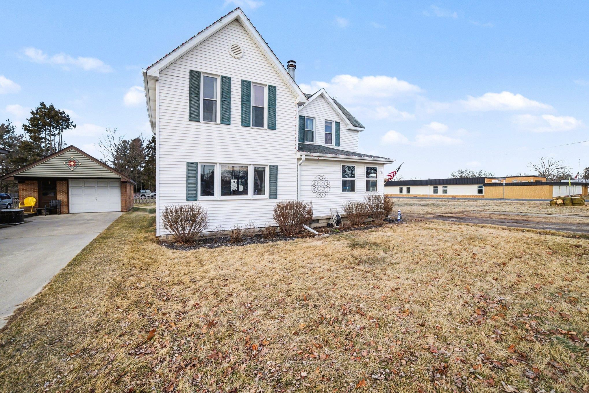 310 Wilson Street Hemlock, MI 48626 - Photo 3 of 21
