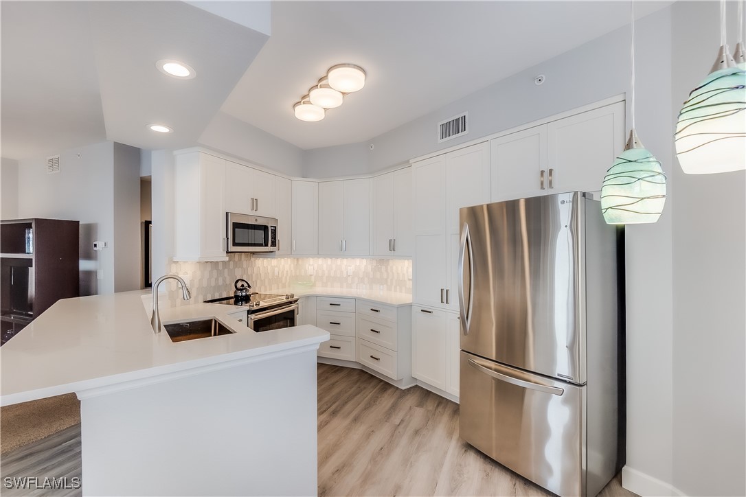 150 Lenell Road, Unit 501 Fort Myers Beach, FL 33931 - Photo 10 of 43