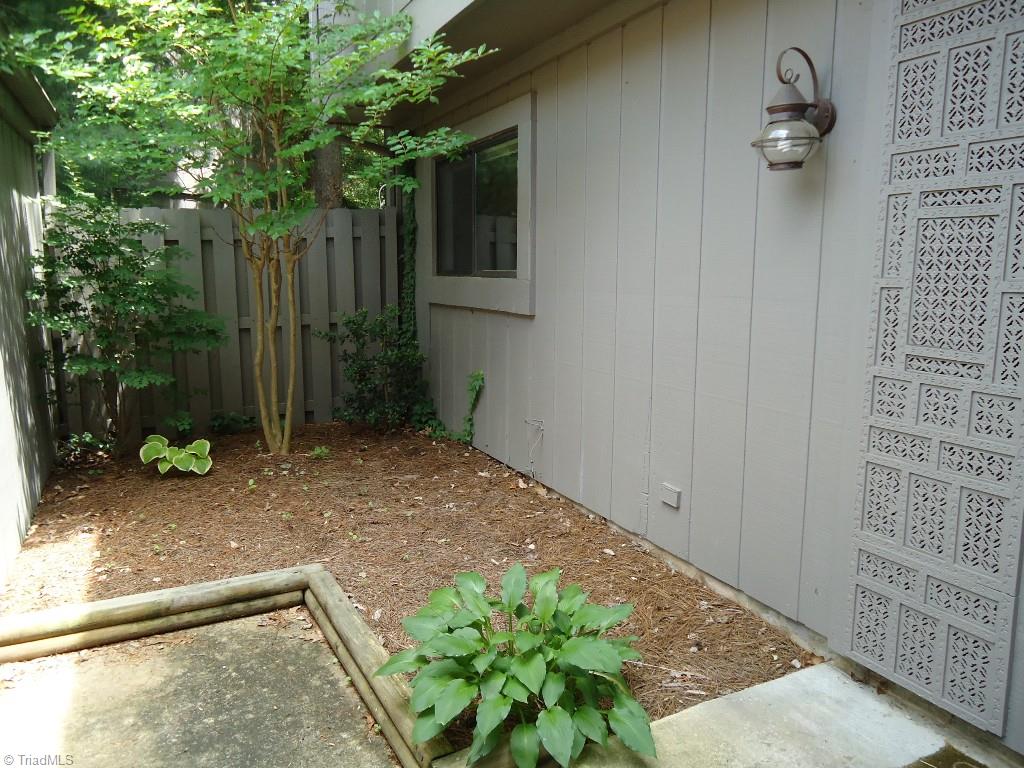 240 Northpoint Avenue High Point, NC 27262 - Photo 4 of 17 Gallery Image 4