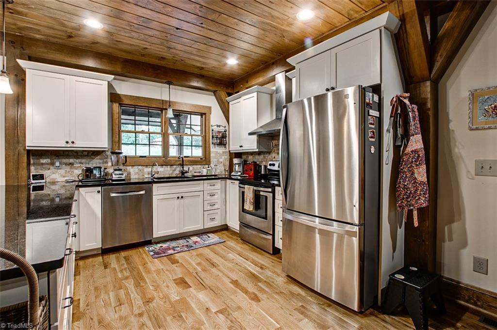 331 Rising Sun Way Franklinville, NC 27248 - Photo 8 of 37 Gallery Image 8