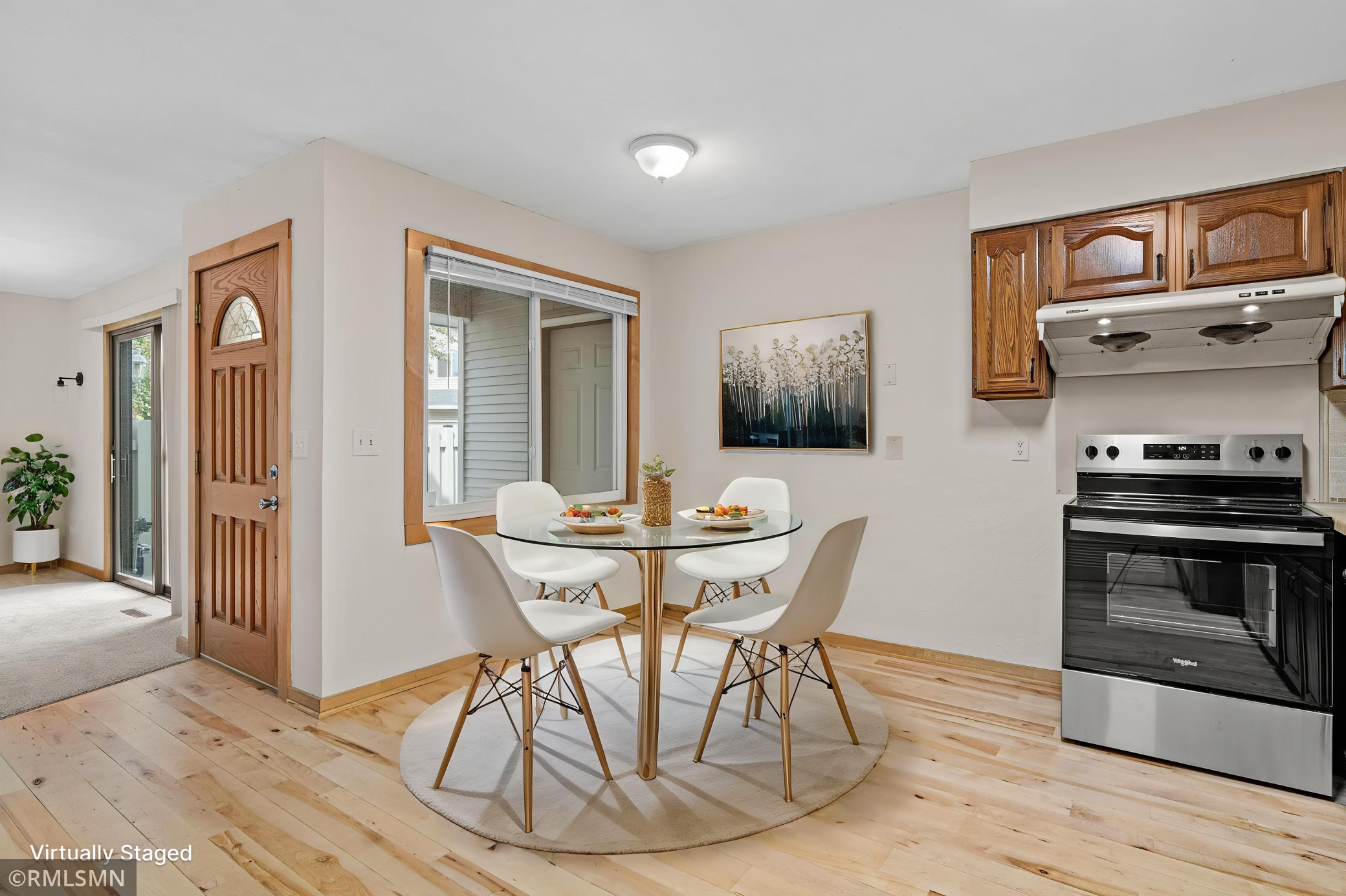 7688 Dunmore Road Woodbury, MN 55125 - Photo 12 of 34 Gallery Image 12