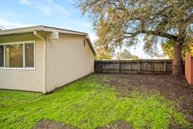 $420,000 | 5846 Pikes Peak Way, Sacramento, CA 95842