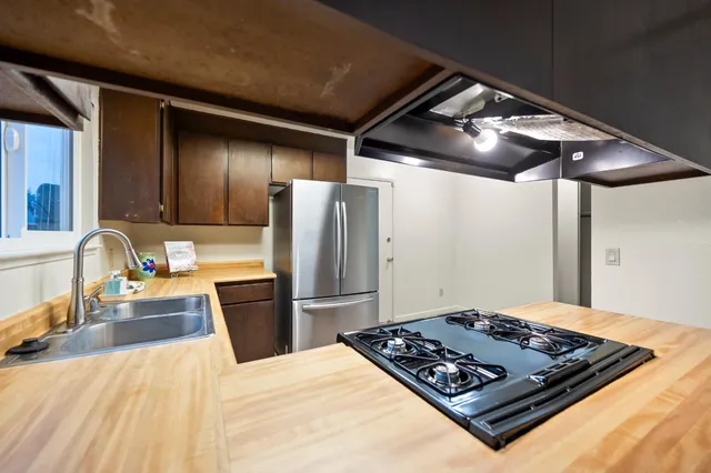 $420,000 | 5846 Pikes Peak Way, Sacramento, CA 95842