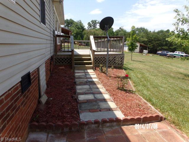 440 Old Offen Po Road Traphill, NC 28685 - Photo 11 of 28 Gallery Image 11