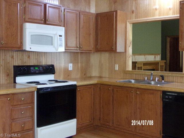 440 Old Offen Po Road Traphill, NC 28685 - Photo 15 of 28 Gallery Image 15