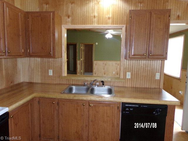 440 Old Offen Po Road Traphill, NC 28685 - Photo 19 of 28 Gallery Image 19