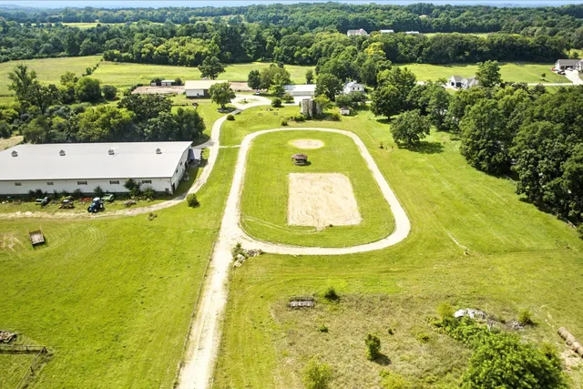 $2,200,000 | S75W35621 Wilton Road, Eagle, WI 53119