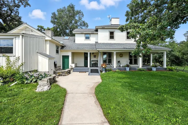 $2,200,000 | S75W35621 Wilton Road, Eagle, WI 53119