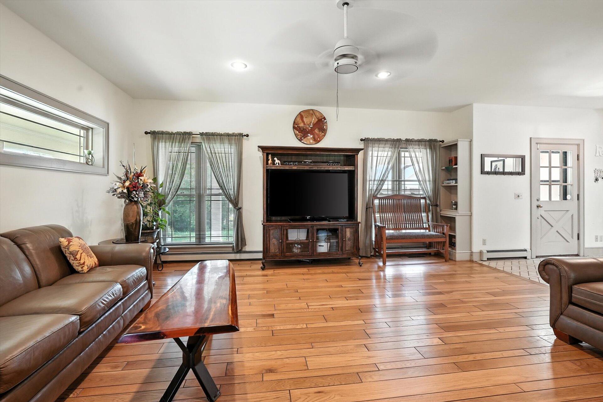 S75W35621 Wilton Road Eagle, WI 53119 - Photo 23 of 73 24-DSC04329