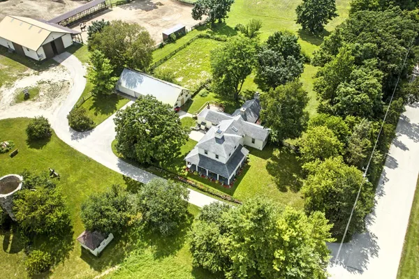 $2,200,000 | S75W35621 Wilton Road, Eagle, WI 53119