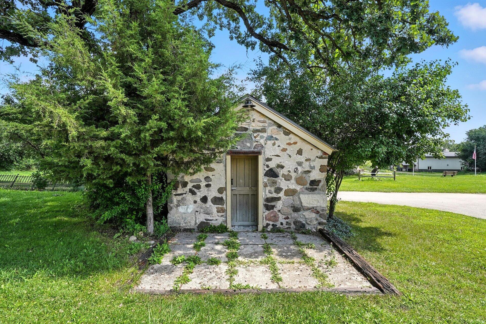 S75W35621 Wilton Road Eagle, WI 53119 - Photo 40 of 73 44-DSC04434