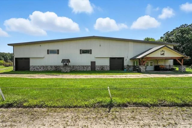 $2,200,000 | S75W35621 Wilton Road, Eagle, WI 53119